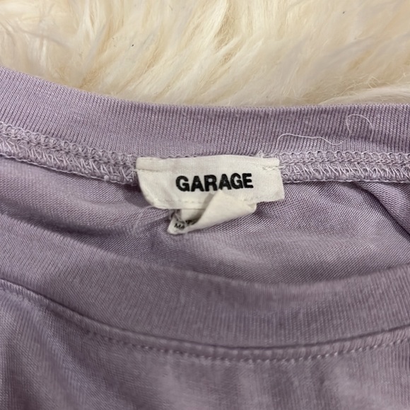 Lilac Garage fitted t-shirt - Picture 3 of 3